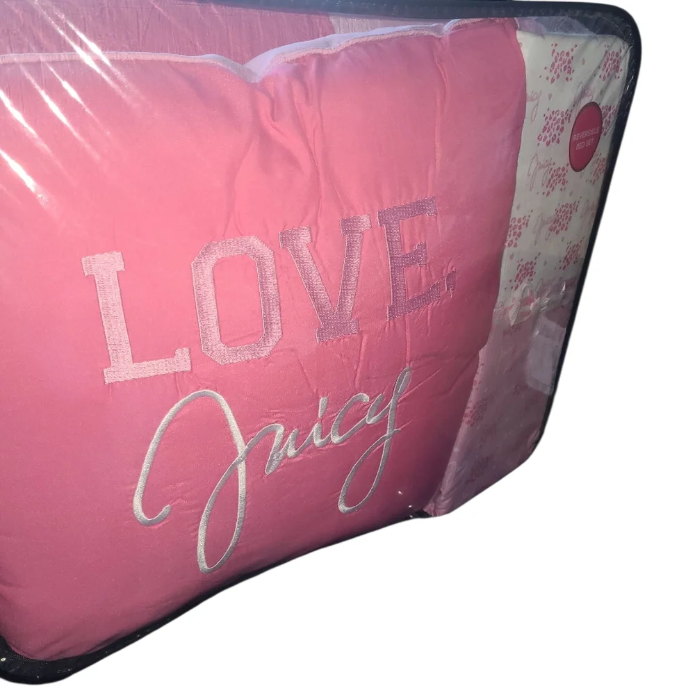 Juicy Couture experience luxury
